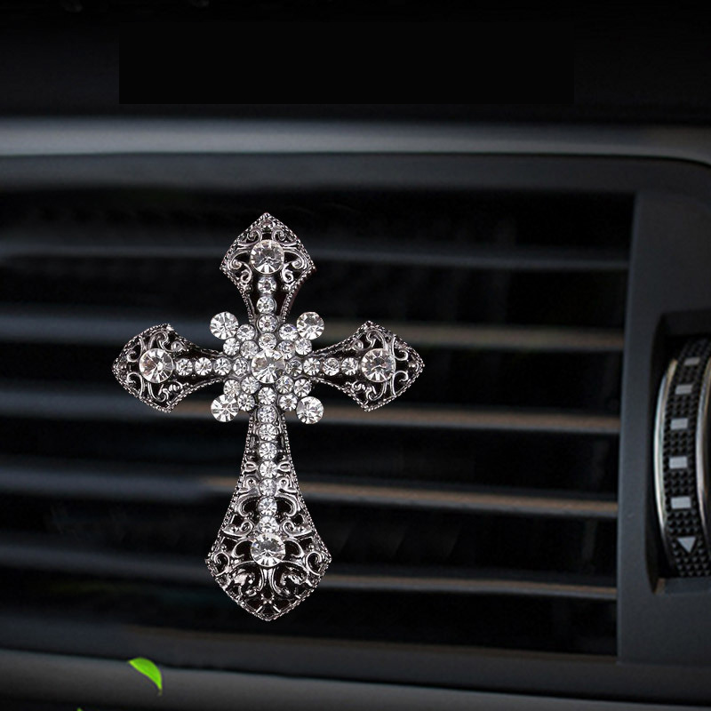 Inlaid diamond cross style car - Perfume Fragrance Outlet recension och pris